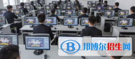 成都2022年男生读计算机学校好吗