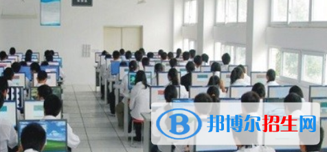 成都2022年计算机学校好吗