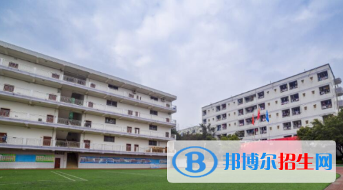 乐山市中区育贤中等职业学校2022年有哪些专业
