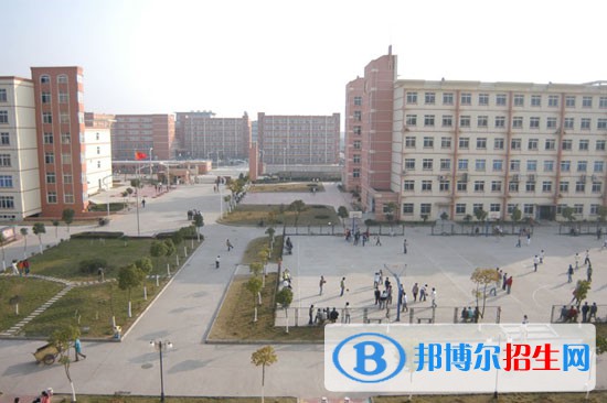 仁寿新科中等职业学校2022年学费、收费多少 