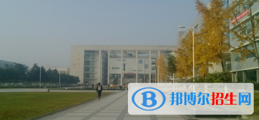 成都2022年有哪些大专计算机学校