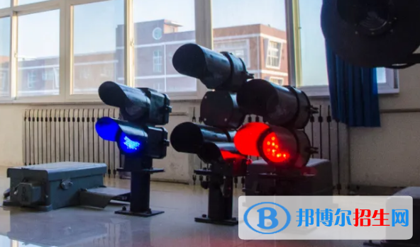 贵阳2022年男生读中专学校学什么专业好
