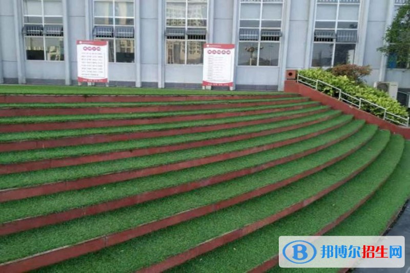 县职业教育中心宿舍条件