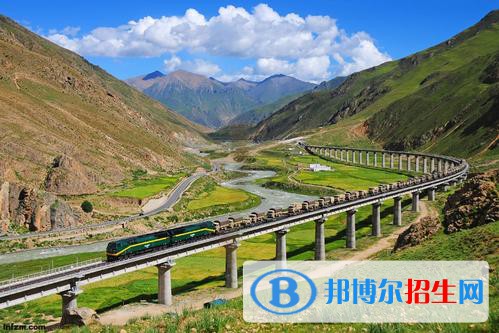 河北2022年读铁路学校的大专