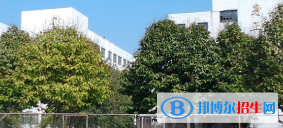 成都金沙职业技术学校2022年招生办联系电话