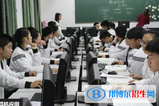 江安县职业技术学校2022年有哪些专业