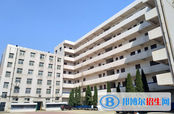 石家庄中美经贸中等专业学校2022年招生办联系电话
