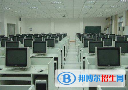 河北2022年女生学计算机学校