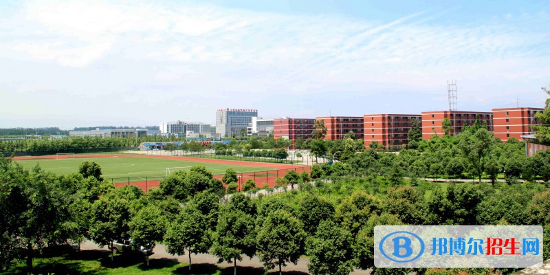 河北2022年初中生女生读什么计算机学校好