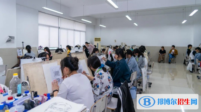 昆山花桥国际商务城中等专业学校2022年有哪些专业