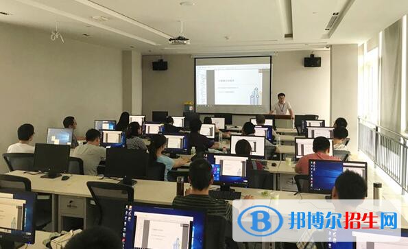 河北2022年初中生可以读的计算机学校