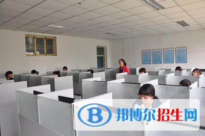 河北2022年初中生读什么计算机学校