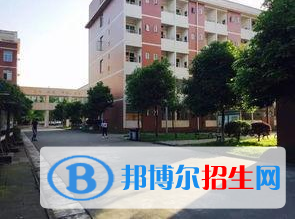 南部县伏虎中学职高部2022年招生录取分数线