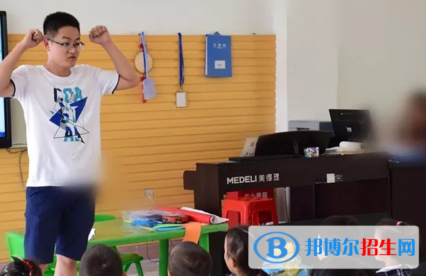 河北2022年幼师学校都有什么专业适合男生