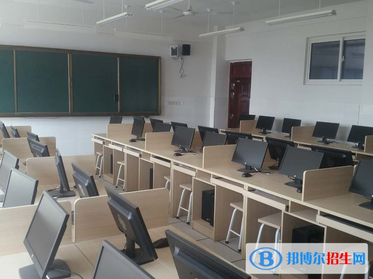 河北2022年哪个计算机学校好