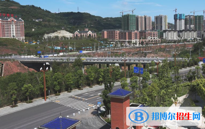 重庆2022年中学毕业读什么电子商务学校