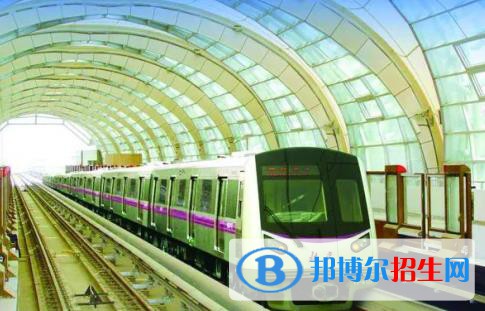 兰州2022年轨道交通学校有什么专业适合男生