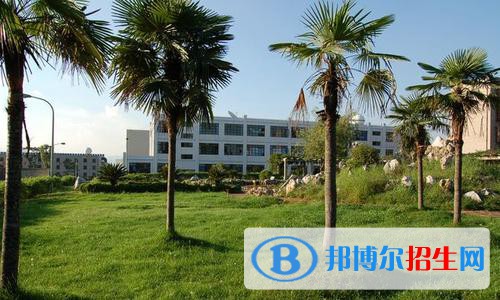 河北2022年计算机学校有哪些科目