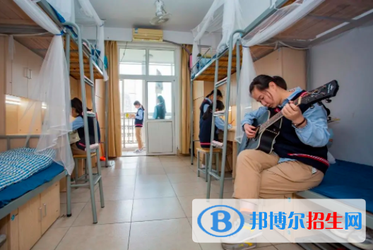 宁波经贸学校宿舍
