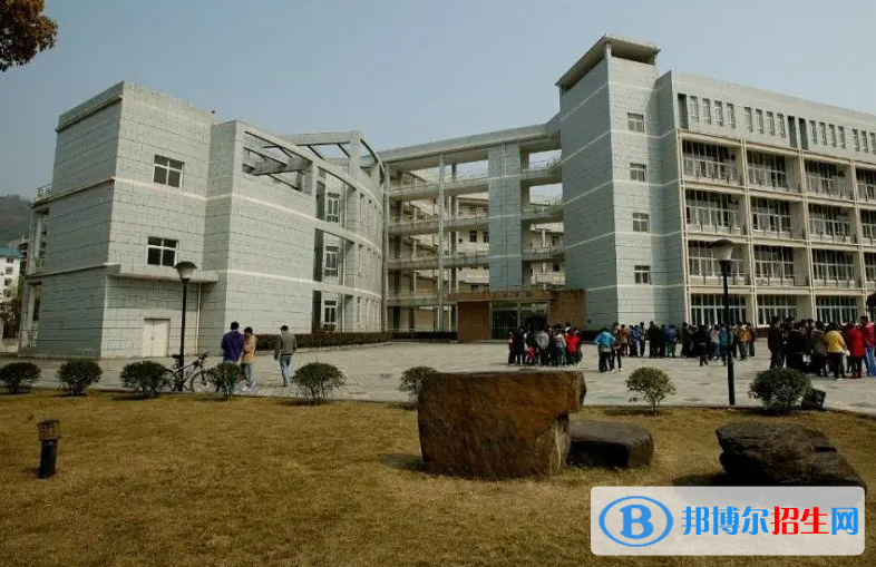 重庆万州现代信息工程学校2022年报名条件、招生要求、招生对象