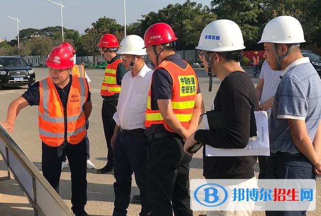 兰州2022年男生读轨道交通学校学什么专业好