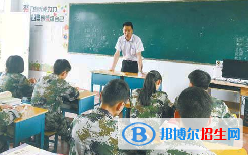 潼南县远荣中等职业学校2022年招生办联系电话