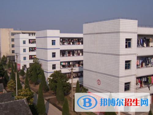 金平县职业高级中学2022年有哪些专业