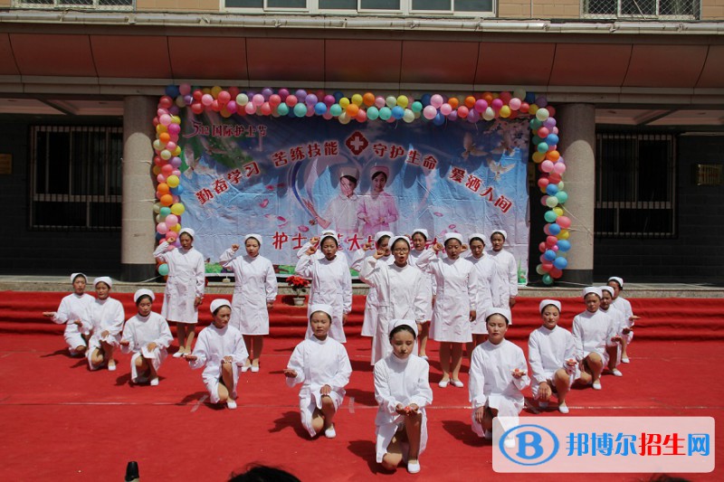 甘南州卫生学校2022年学费、收费多少