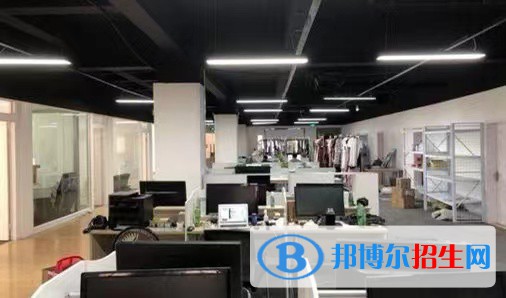 重庆2022年电子商务学校学啥好