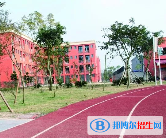 四川省渠县岩峰职业中学2022招生简章