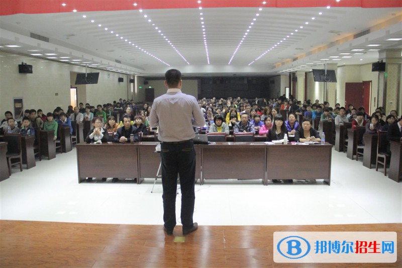 武威信息工程学校2022年招生办联系电话