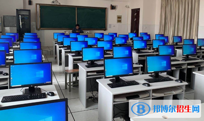 河北2022年计算机学校是学什么的