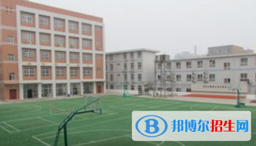 云南艺术学校2022年招生办联系电话