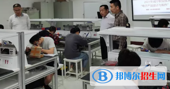贵阳2022年男生适合学的中专专业