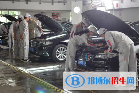 甘肃2022年读什么汽修学校有前途