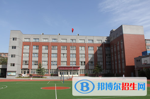 云南经贸外事学校2022年招生办联系电话