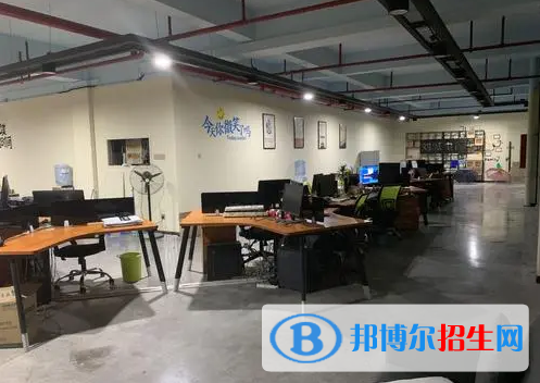 广东2022年初中生读电子商务学校