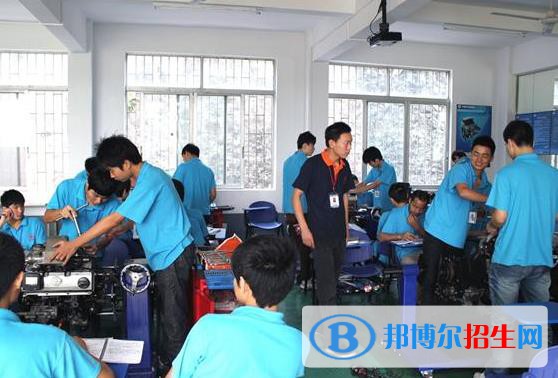 甘肃2022年汽修学校毕业是什么文凭