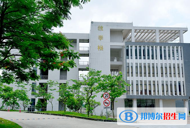 云南省广播电视学校2022年报名条件、招生要求、招生对象