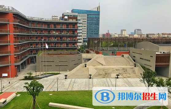 宁波第二技师学院1