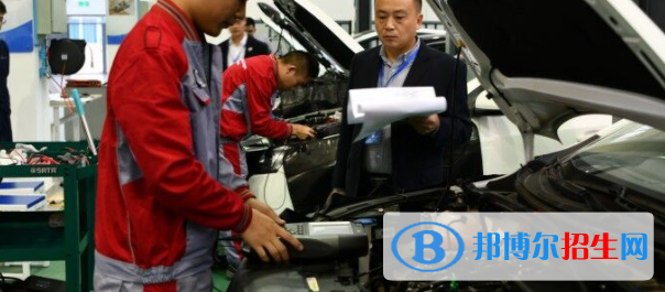 成都2022年比较好的汽修学校大专学校