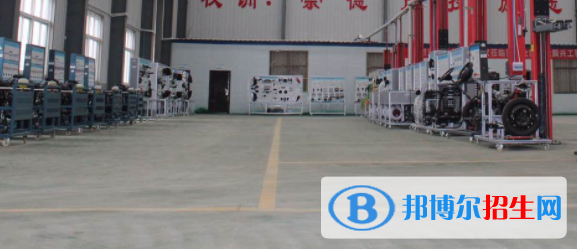 成都2022年汽修学校理论包括什么