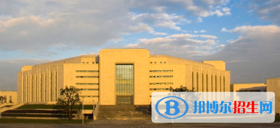 成都信息工程学校2022年学费、收费多少