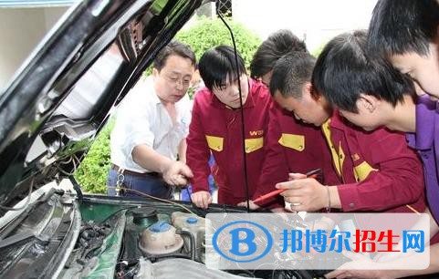 甘肃2022年有成人汽修学校吗