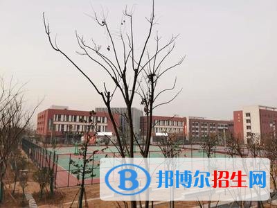 云南电子技工学校2022年招生办联系电话
