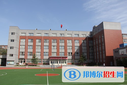 河北新时代学校2022年招生办联系电话