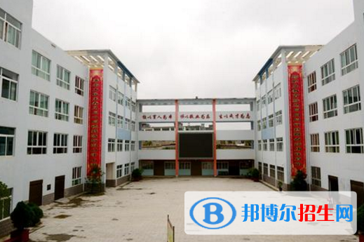 重庆船舶工业技工学校2022年招生办联系电话
