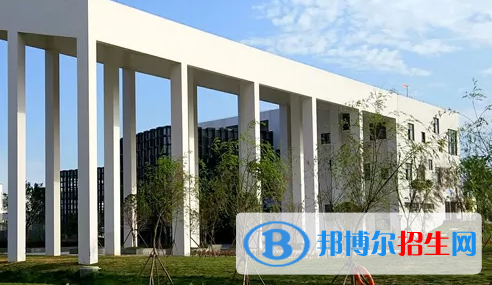 贵阳2022年中专是全日制吗