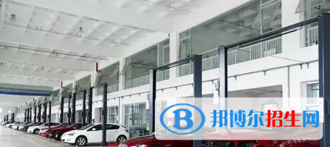 成都2022年女生学汽修学校怎么样