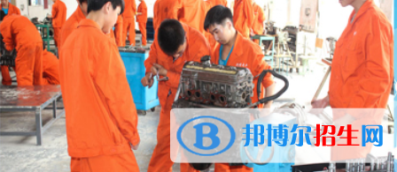 成都2022年初中生可以考什么汽修学校